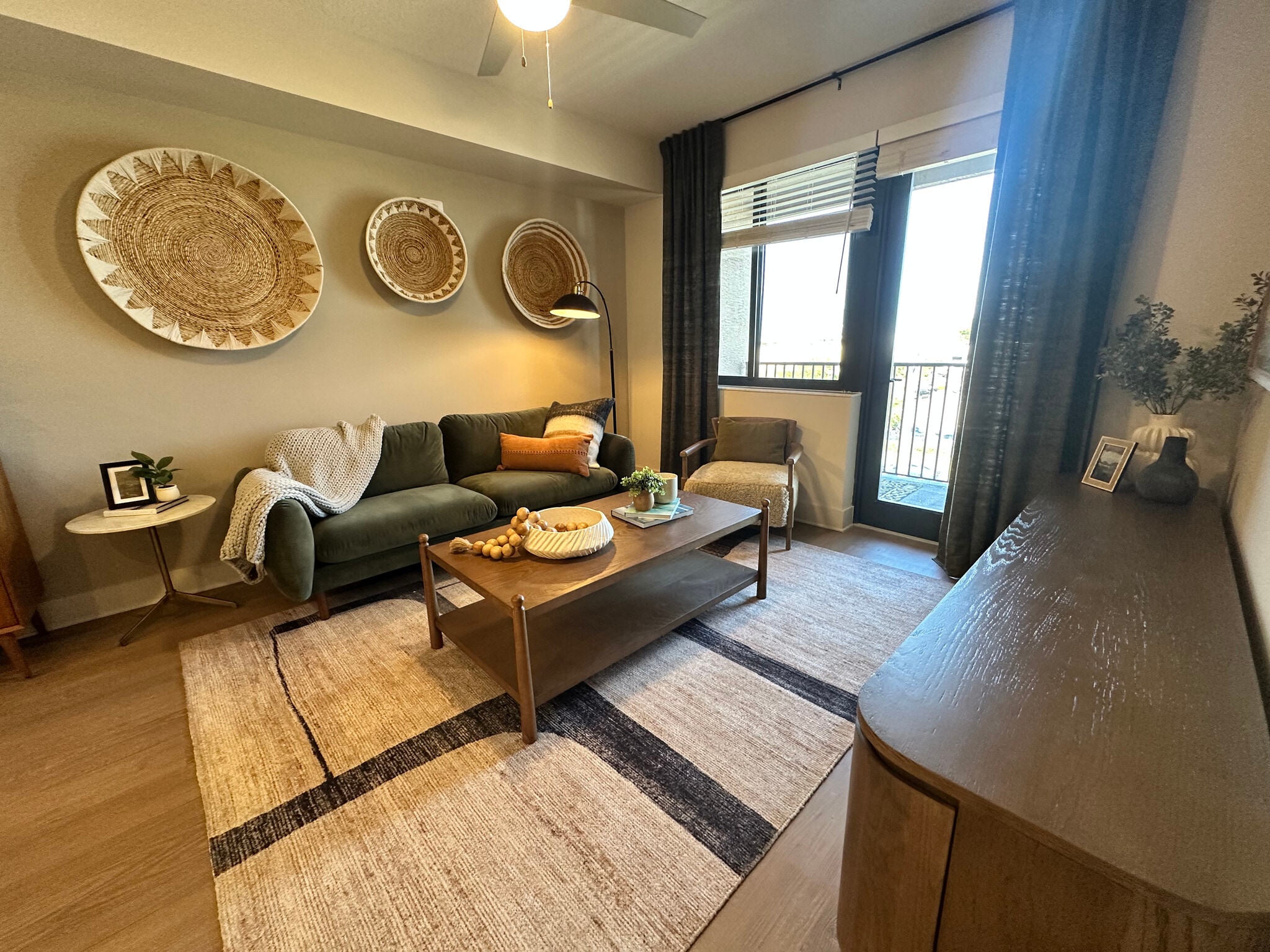 Building Photo - 3140 SW 69th Ave