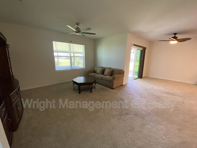 Building Photo - 2712 Storybrook Preserve Dr