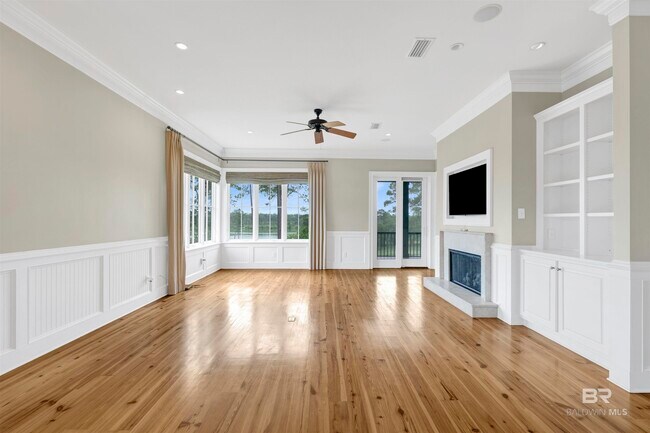 Building Photo - 32491 Water View Dr E