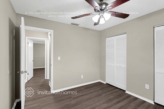 Building Photo - 11911 Hickorynut Dr