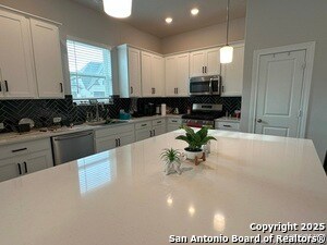 Building Photo - 12464 Lanthimos