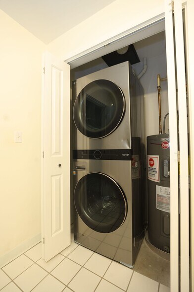 Building Photo - 30 Franklin St