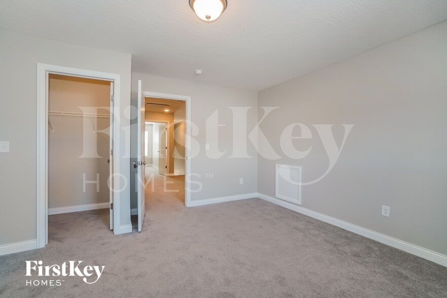 Building Photo - 1158 Dornoch Dr