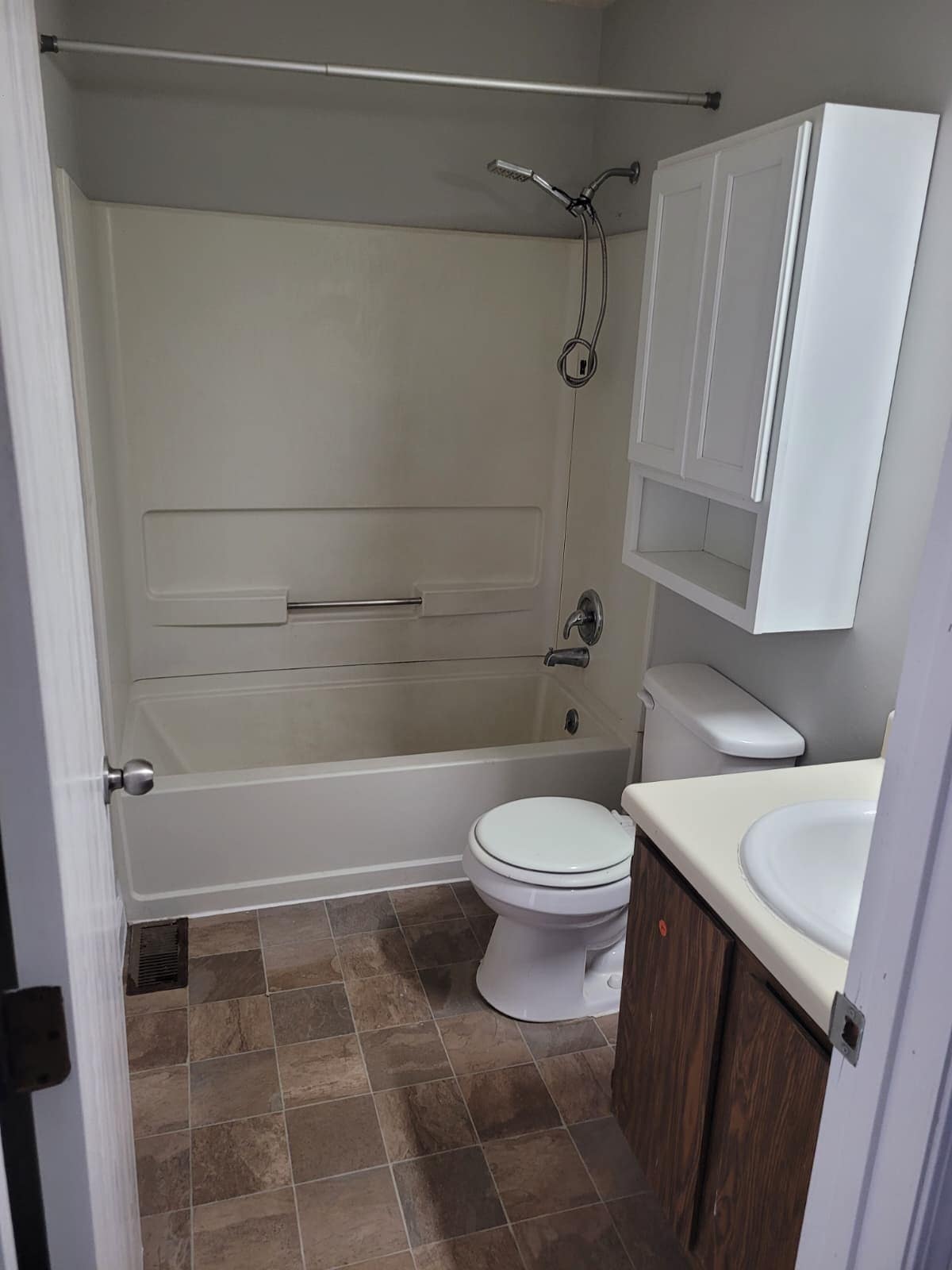 Building Photo - 872 Upholland Ln