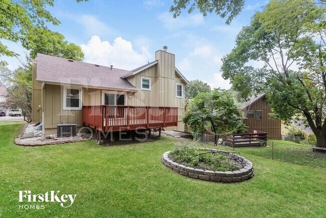 Building Photo - 1105 NW 66th Terrace
