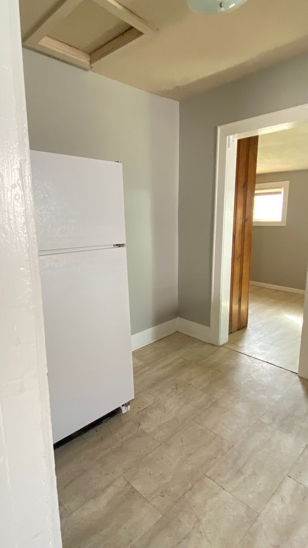 Building Photo - Affordable and Spacious!