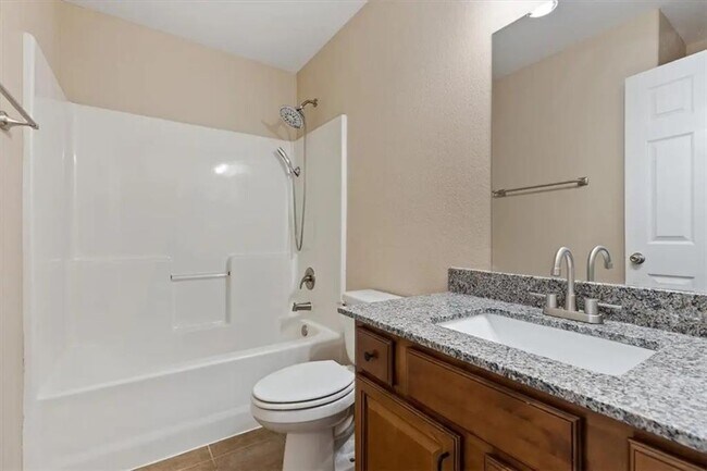 Building Photo - 2705 SW Greensprings Rd