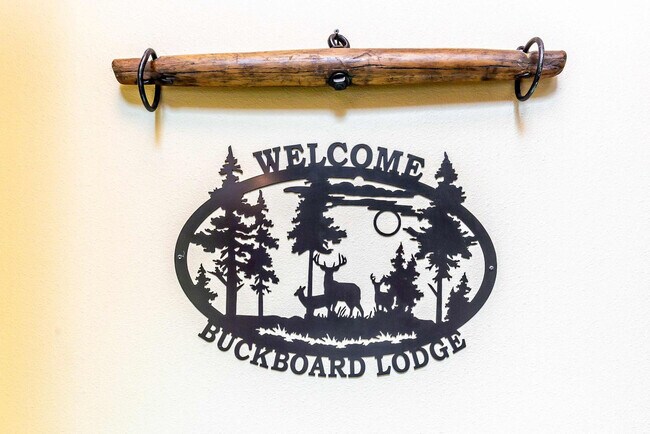 Building Photo - 57314 Approach Ln