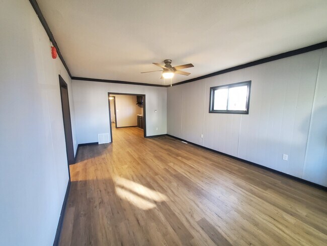 Building Photo - 2646 Reynolds St