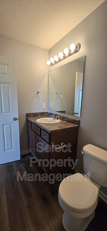 Building Photo - 1808 Grafton Pl