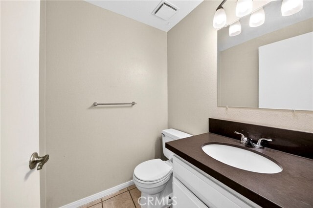 Building Photo - 2351 Applewood Cir