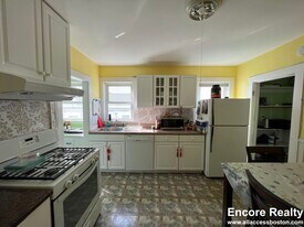 Building Photo - 34 Matchett St