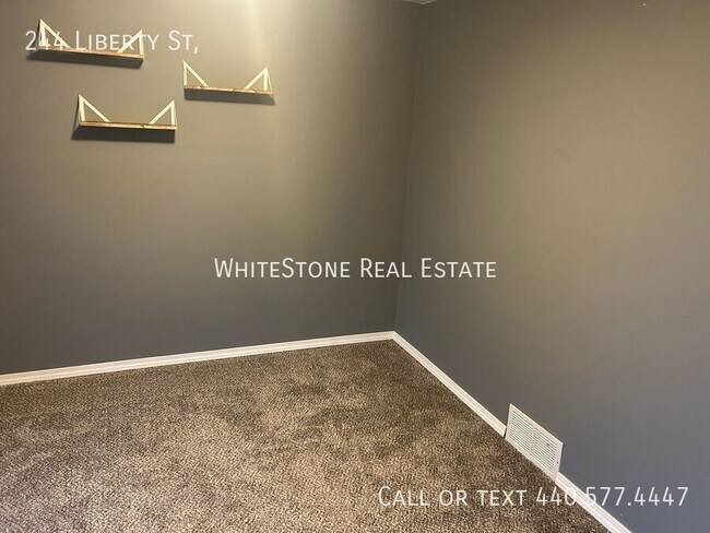 Building Photo - 244 Liberty St