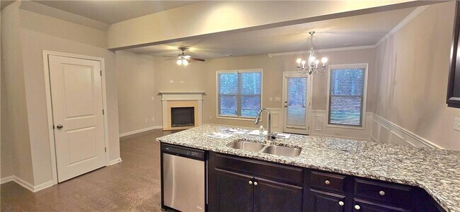 Building Photo - 631 Justins Pl Ln