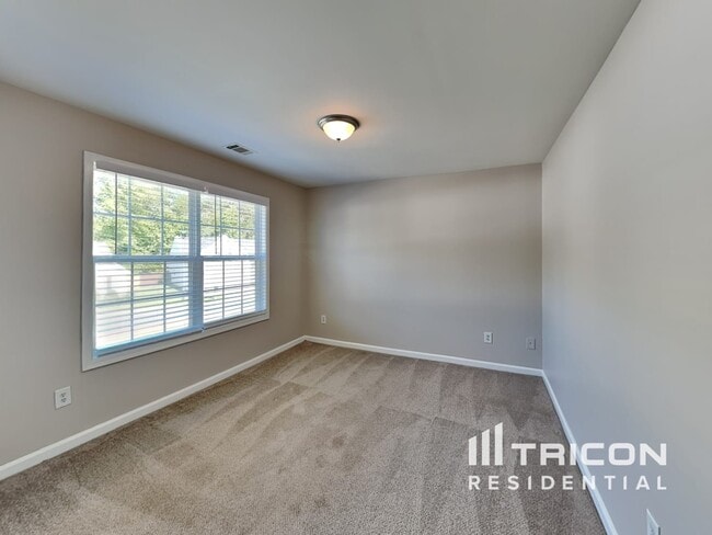 Building Photo - 179 Burt's Crossing Dr