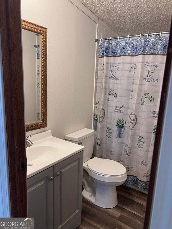 Building Photo - 569 Dover Chapel Rd