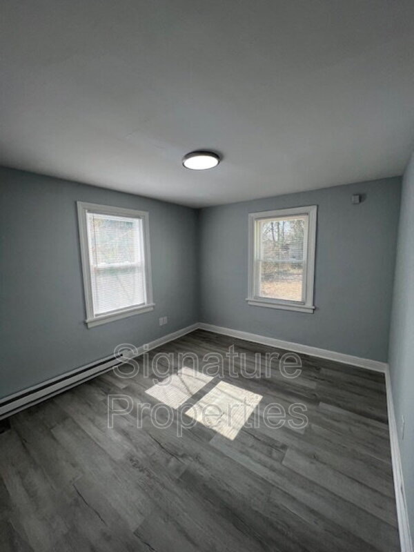 Building Photo - 1108 Sumpter St