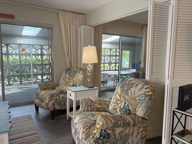 Building Photo - Venice, FL 2BR/2BA Condo in Sea Villas