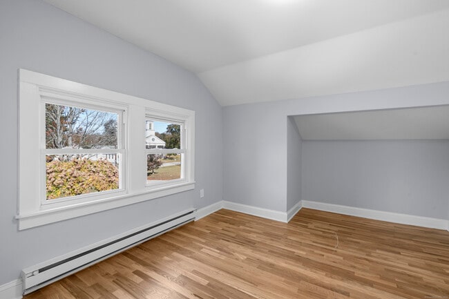 Building Photo - 7 Devotion Rd