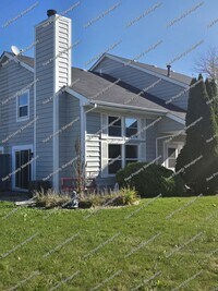 Building Photo - Updated 2 Bedroom Condo