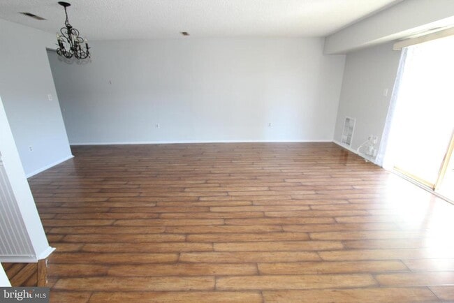 Building Photo - 2315 Aspen Dr