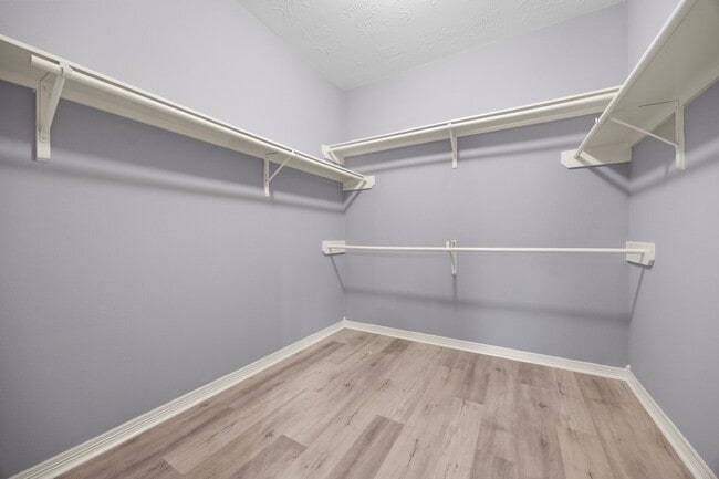 Building Photo - 4500 Upland Cir Dr