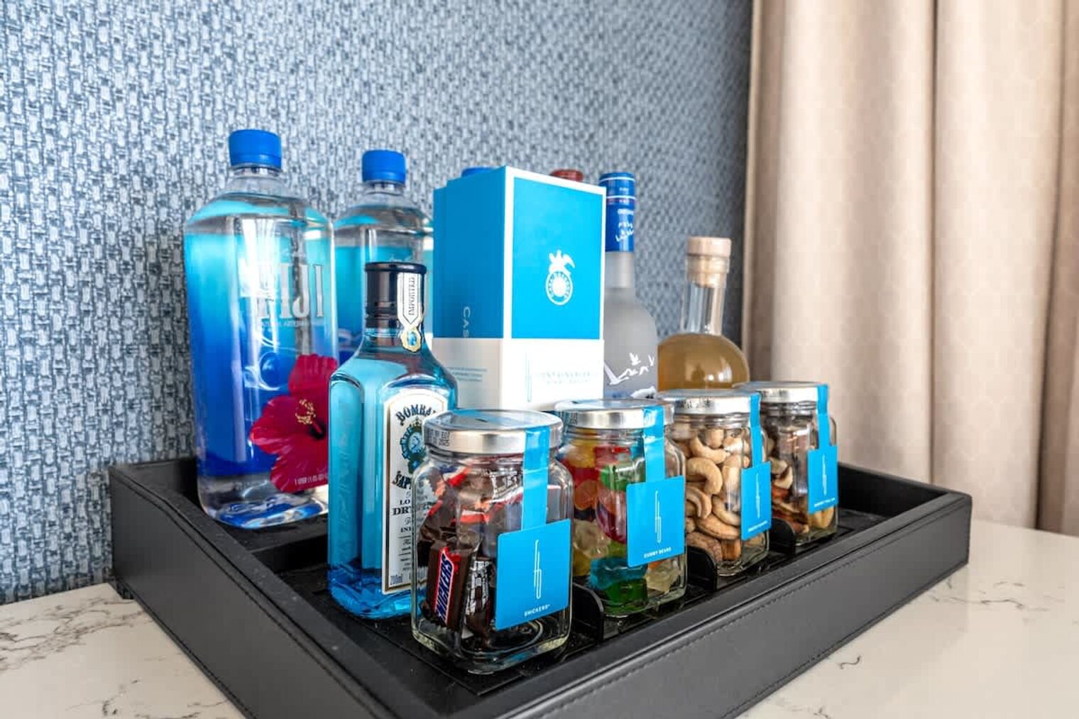 Building Photo - 4401 Collins Ave