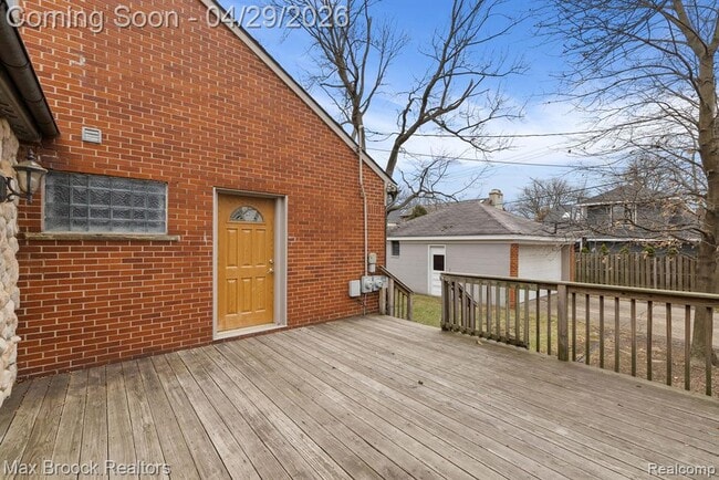 Building Photo - 810 Chestnut St