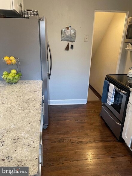 Building Photo - 703 Chetworth Pl