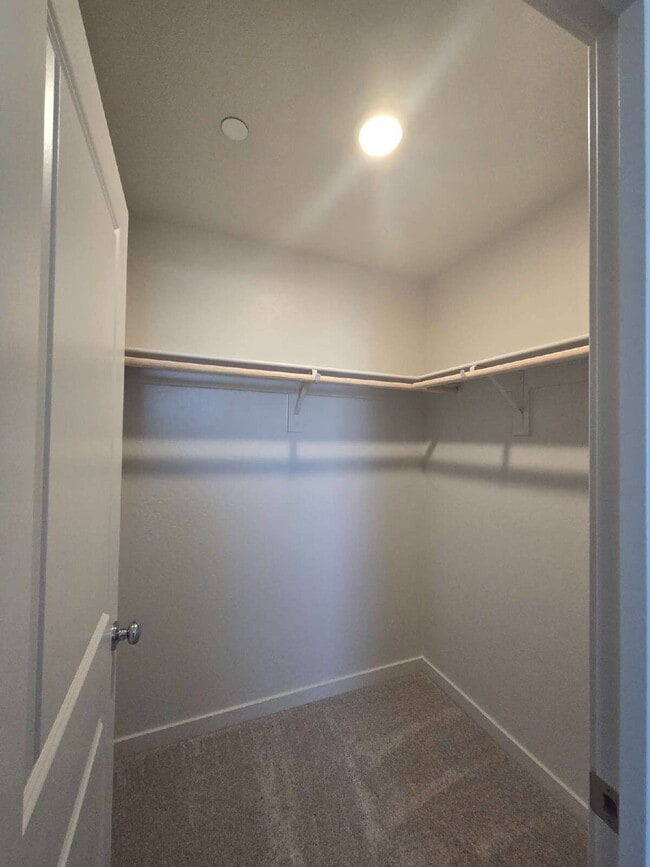 Building Photo - LIMITED TIME OFFER- RECEIVE $300 OFF YOUR ...