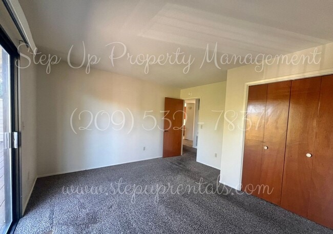 Building Photo - 94 S Norlin St
