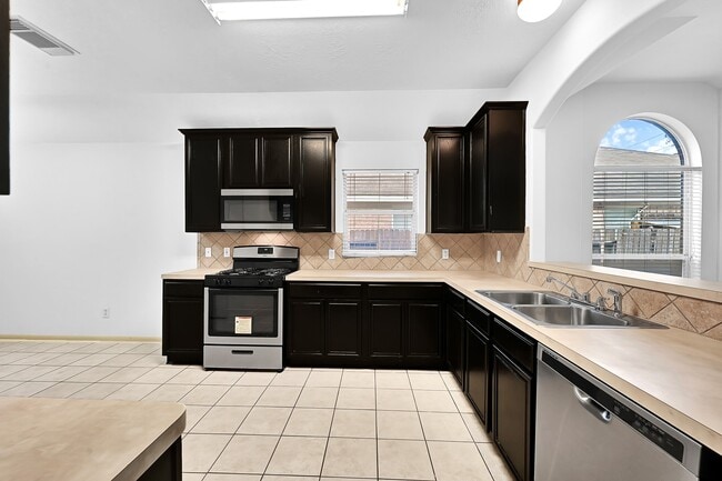 Building Photo - 16835 Marston Park Ln