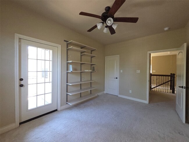 Building Photo - 14 Jonquil Pl