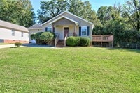 Building Photo - 3 Bed, 2 Bath Home Near Downtown Greenvill...