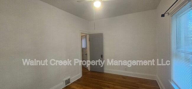 Building Photo - 3319 W 126th St