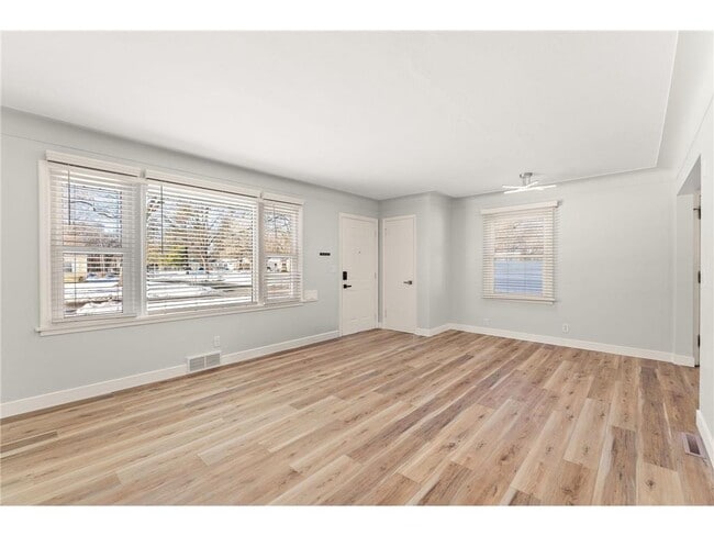 Building Photo - 1401 Nevada Ave