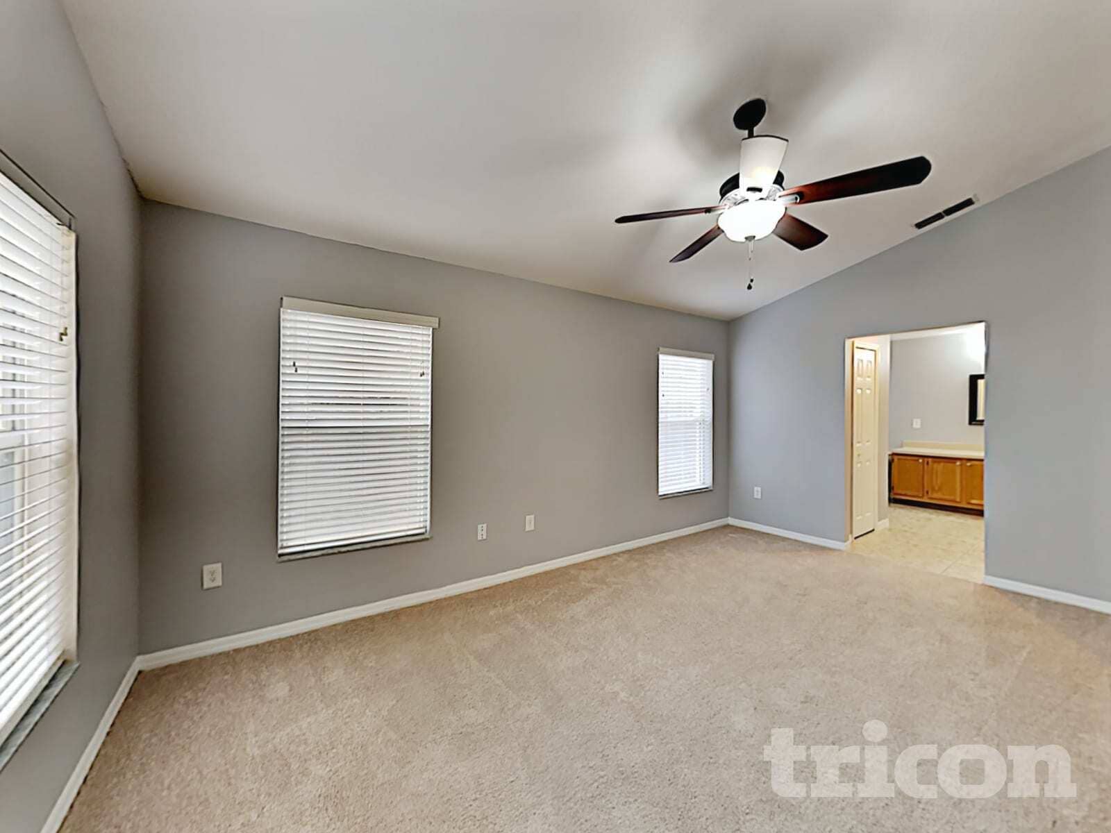 Building Photo - 331 Riunite Cir