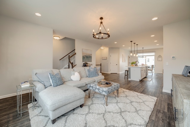 Building Photo - 871 Finley Dr