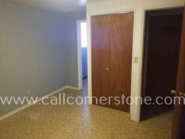 Building Photo - 3622 Alpine Pl