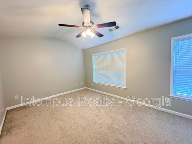 Building Photo - 904 Prestwyck Ct