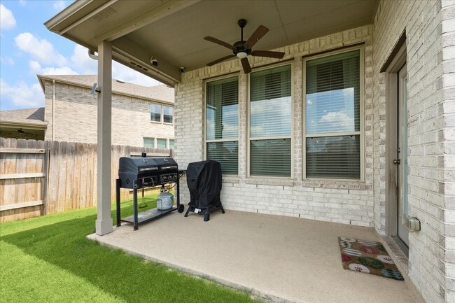 Building Photo - 7331 Mayapple Grove Ln