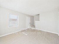 Building Photo - 801-803 E Bannister Rd