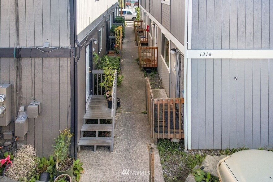 Building Photo - 1314 Chestnut St