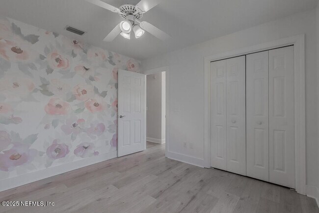 Building Photo - 1737 Heatherwood Dr