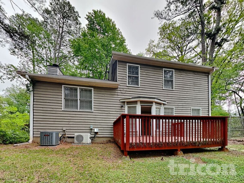 Building Photo - 1444 Riverwood Ct