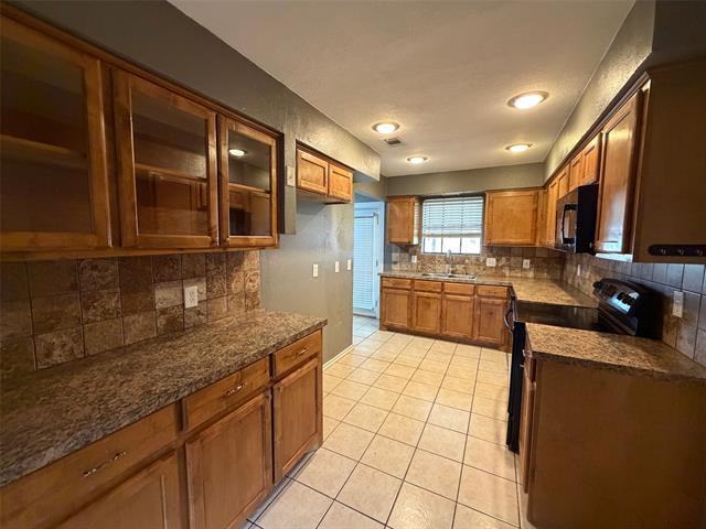 Building Photo - 205 Josey Ln