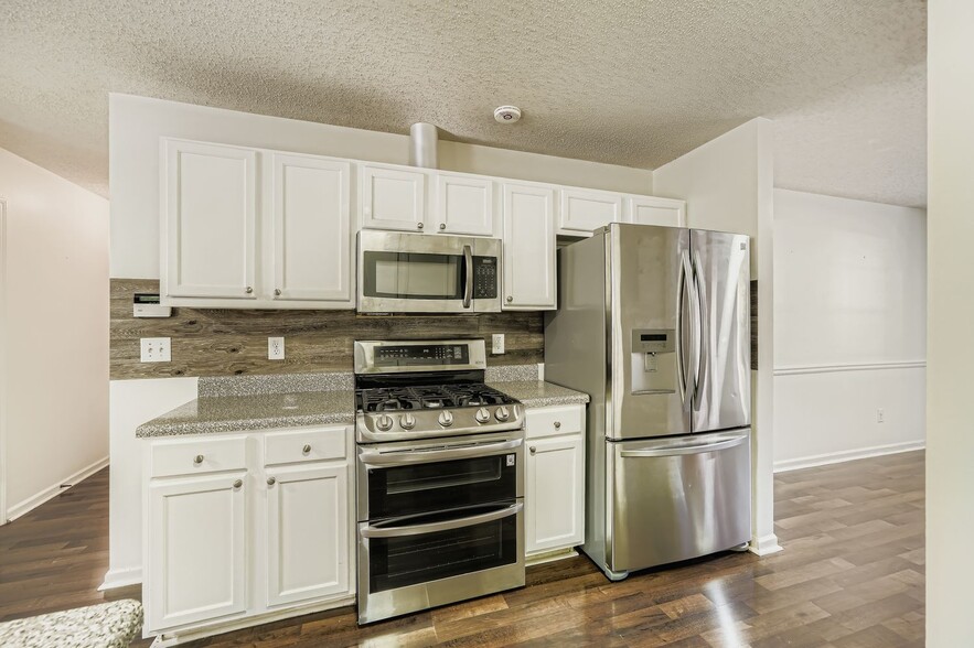 Building Photo - 3104 Mineral Ridge Ln