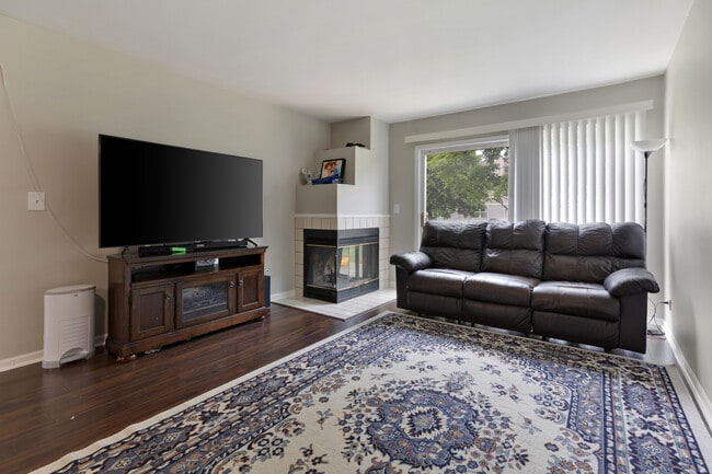 Building Photo - 3092 Serenity Ln