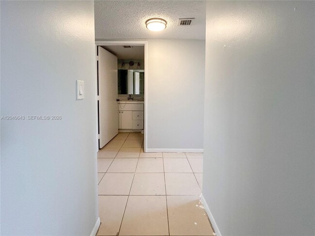 Building Photo - 14971 SW 82nd Ln