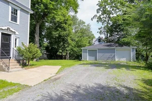 Building Photo - 51 Grand St